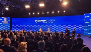 Україна вчить Європу швидкості війни: представники "Сталевого фронту" Ахметова виступили на GLOBSEC Defence Forum у Празі