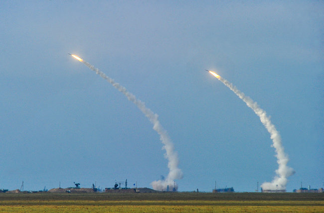 Air defense is one of Ukraines top priorities, - NSDC secretary on missile systems tested in countrys southern region 05