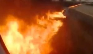 "Горимо, горимо!": З'явилося відео початку пожежі на борту Superjet у "Шереметьєво", зняте з ілюмінатора. ВIДЕО