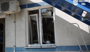 Russian attack on Odesa region on August 9. House damaged, fire broke out.