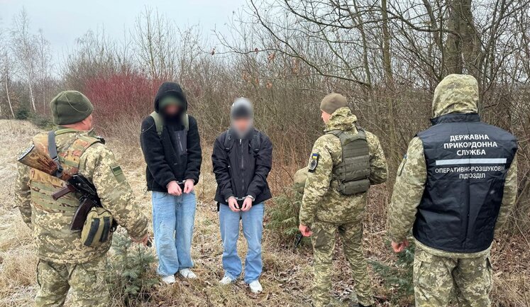 Речі для перетину кордону замість подарунків для уявного друга: на Волині затримали двох осіб, - ДПСУ. ВІДЕО+ФОТОрепортаж