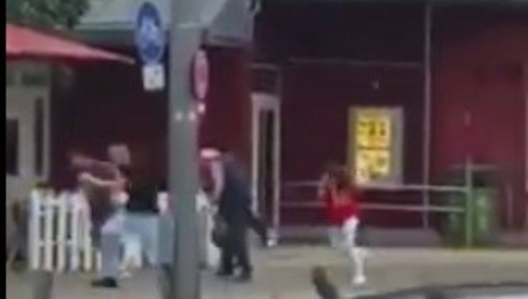Munich attack filmed by eyewitness. VIDEO