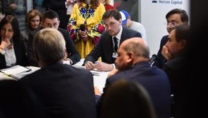 Гончарук провел в Давосе заседание Национального инвестиционного совета