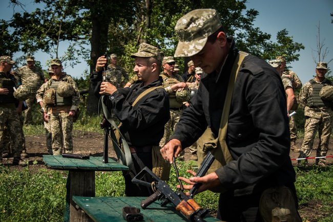Змагання на найкращий танковий екіпаж відбулися на Донеччині 06