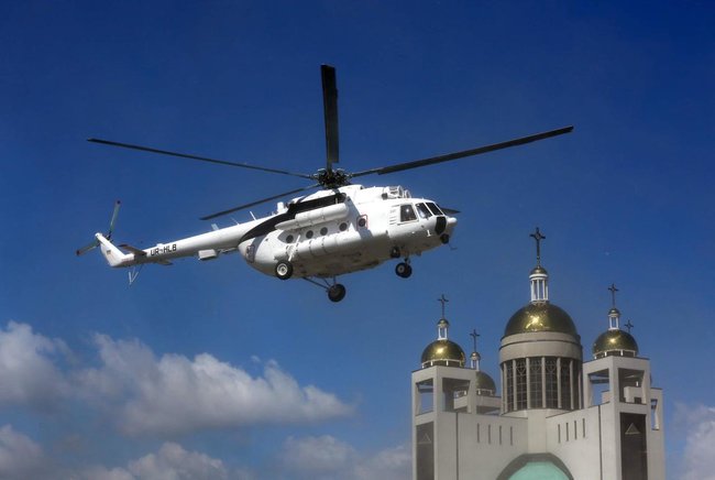 Авиакомпания Украинские вертолёты представила на выставке Авіасвіт XXI модернизированный вертолет Ми-8МТВ-1 01