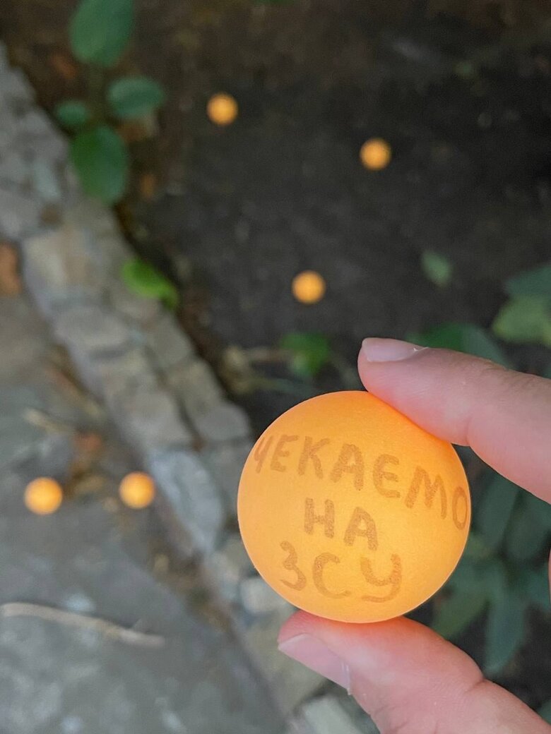 Лови подачу: Жовта стрічка запускает на оккупированных территориях новую акцию 03 Лови подачу: Жовта стрічка запускает на оккупированных территориях новую акцию 03