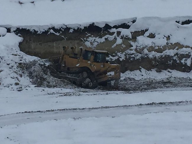 Податківці припинили незаконний видобуток вугілля на Луганщині 03