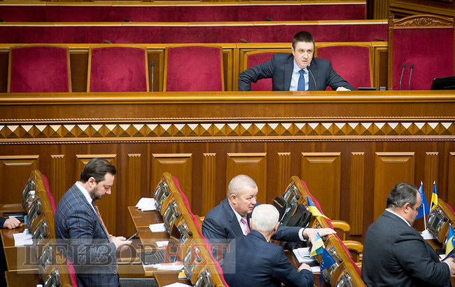 Писаренко планує виїзд на полювання, дзвінок Папієва Фірташу і перешіптування Герасимова з Геллером, - робота ВР 14 березня 06