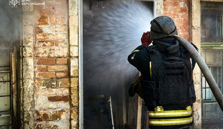 Day in Kherson region: enemy attacks 16 settlements, one killed and five wounded. PHOTOS