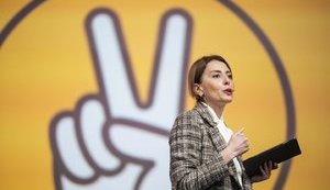 Хатия Деканоидзе: "Миша вернулся, потому что его цель – спасти Грузию от Иванишвили. Не думаю, что он согласится на вариант с помилованием"