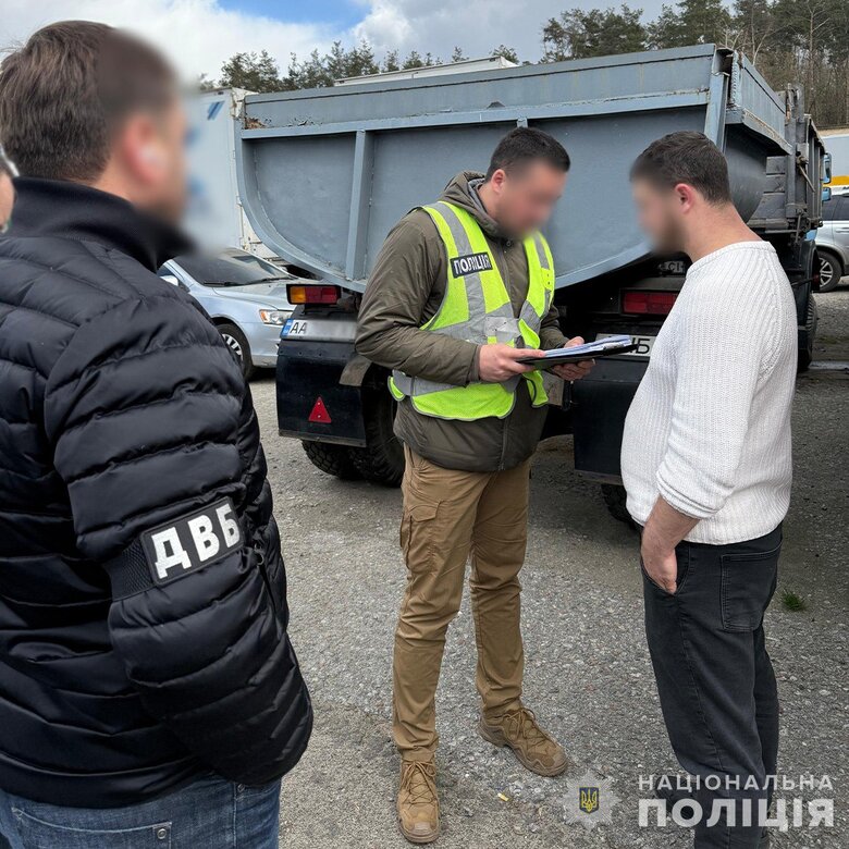 ДВБ про зловживання на складанні іспитів з водіння