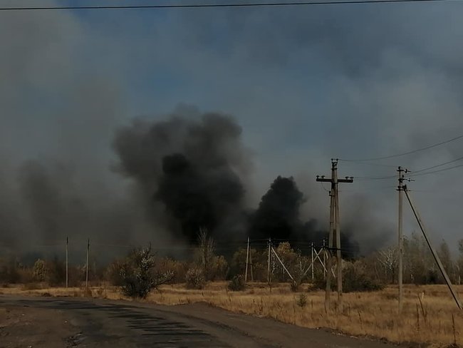 Пожежники на Луганщині відстояли електропідстанцію і газопровід, - РДА 02