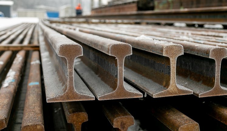 "Укрзалізниця" отримала партію рейок від Японії в межах програми екстреного відновлення. ФОТО