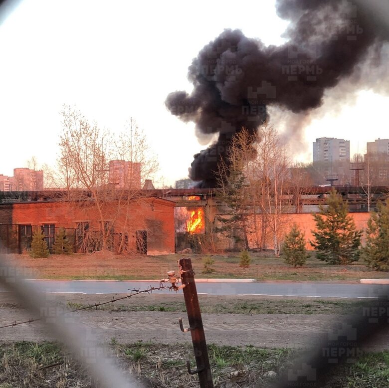 A military plant burns in Perm, Russia 01