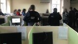 СБУ викрила роботу мережі українських колцентрів, які виконували замовлення Держдуми, Пенсійного фонду РФ, телеканалу НТВ+ та російських банків. ФОТОрепортаж