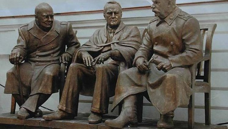 В Ялте поставят памятник Сталину, который расстрелял деда автора скульптуры - Церетели, - блогер. ФОТО