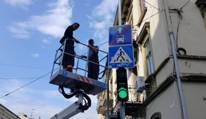 Комунальники Івано-Франківська не можуть отримати зарплати