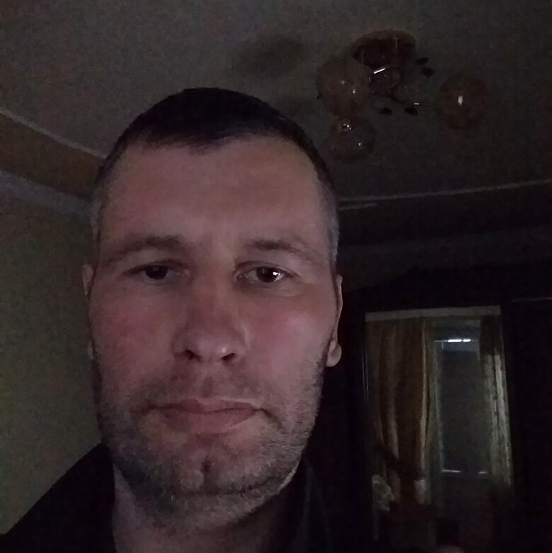 Собирали по кускам тело убитого оккупантами сына и 15 км пешком несли в село 02