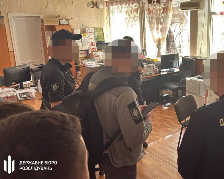 Начальника підрозділу поліції охорони на Дніпропетровщині затримано за вимагання