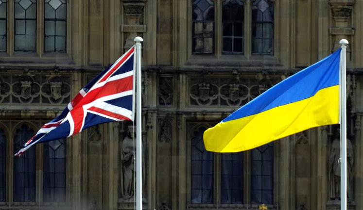 Британцы прислали сотни писем о поддержке Украины, - Залужный. ФОТО