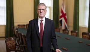 Starmer calls for increased sanctions pressure on Russia