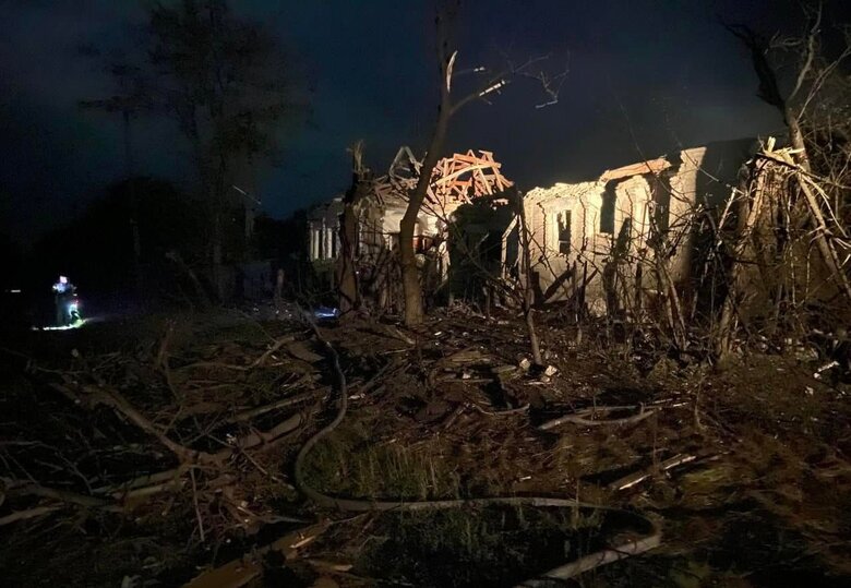 Russians shelled Kramatorsk. Destroyed houses in private sector - Mayor Honcharenko 03 Russians shelled Kramatorsk. Destroyed houses in private sector - Mayor Honcharenko 03
