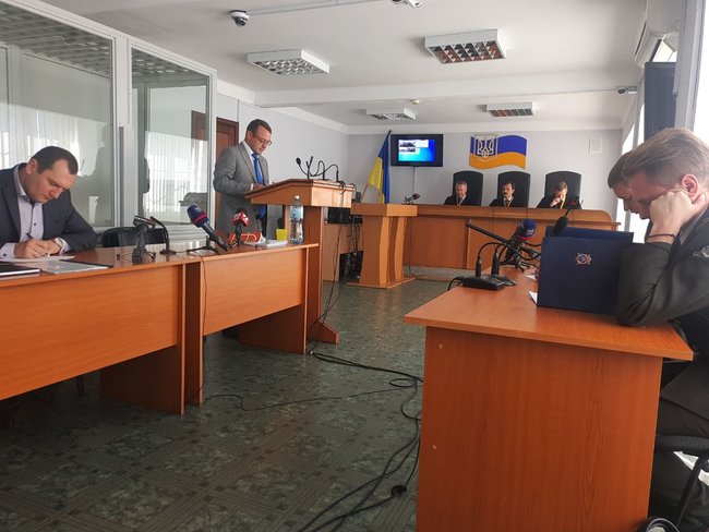 Суд над Януковичем: адвокат про розстріли на Майдані і втечу свого клієнта. СТЕНОГРАМА ЗАСІДАННЯ 01