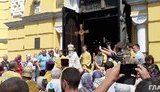 На святкування Хрещення Русі до Філарета у Володимирський собор прийшли кілька сотень вірян. ФОТОрепортаж