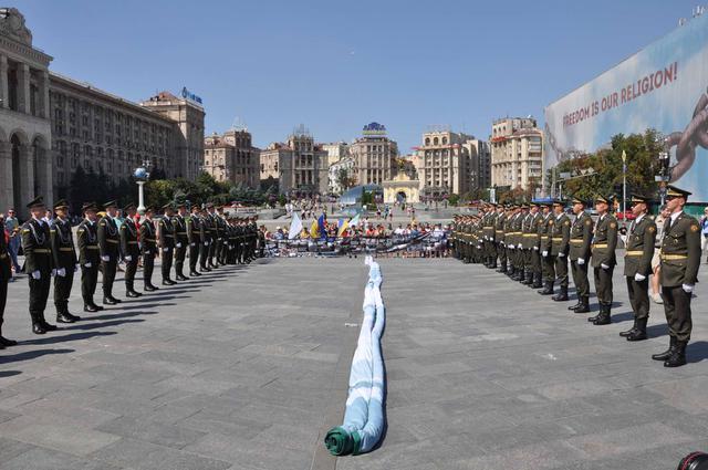 Ukrainian soldiers celebrated Day of Ichkeria victory over Russian occupants in Grozny 03