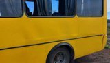 По меньшей мере пять человек ранены, в том числе 15-летний подросток, в результате удара РФ по маршрутке в Херсоне