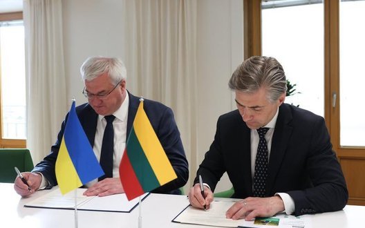 Україна й Литва підписали Спільну декларацію про захист, повернення, реабілітацію та реінтеграцію українських дітей, - Сибіга