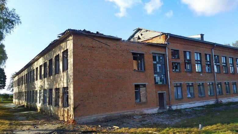 Последствия обстрела Сумщины: Погиб ребенок, повреждены школа, лицей и гимназия 03