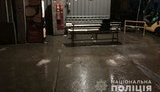 У супермаркеті Харкова поліцейський відкрив вогонь по відвідувачу, який напав на нього з ножем, 24-річний чоловік помер у лікарні. ФОТО+ВІДЕО камер спостереження (оновлено)