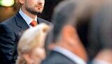 Безсмертный подал в отставку