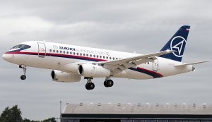 Росія намагається домовитися про виробництво своїх літаків в Індії, – Bloomberg