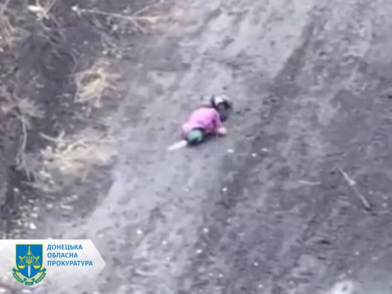 Рашисти розстріляли жінку на околицях села Терни Донецької області