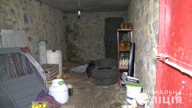 Подружжя викрало, утримувало в підвалі і катувало 25-річного хлопця, вимагаючи повернути неіснуючий борг, - поліція Вінниці 03