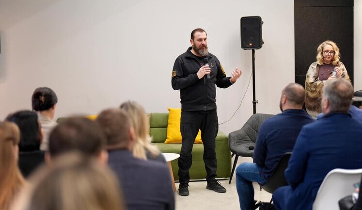 МОН запустило платформу з понад 1,2 тис. освітніх можливостей для ветеранів, - Лісовий. ФОТОрепортаж