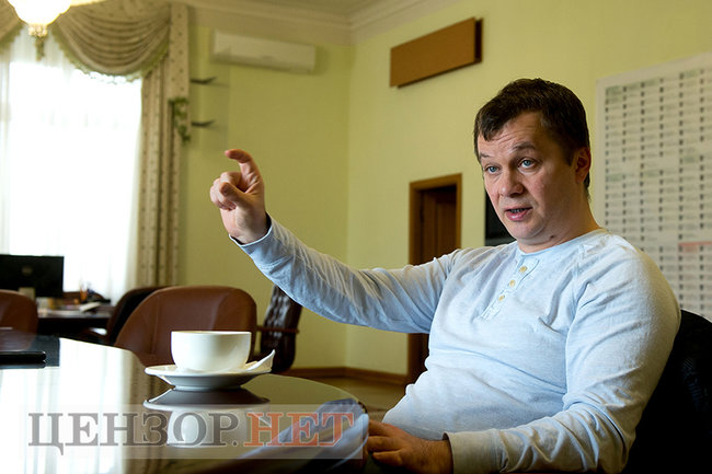 Тимофій Милованов: Такого клієнта, як Слуга народу, у мене не було: готовий платити, хоче найкращих людей і позиціонує велику ідею, що потрібно вчитися. Вони мене підкупили цим 06 Тимофій Милованов: Такого клієнта, як Слуга народу, у мене не було: готовий платити, хоче найкращих людей і позиціонує велику ідею, що потрібно вчитися. Вони мене підкупили цим 06