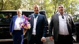"Идеальная свадьба" лейтенанта ФСБ России: кольца с бриллиантами, звезды эстрады и шикарный ресторан. ФОТОрепортаж