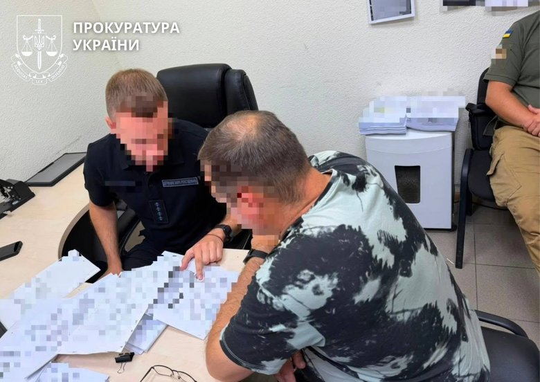 Незаконні виплати бойових