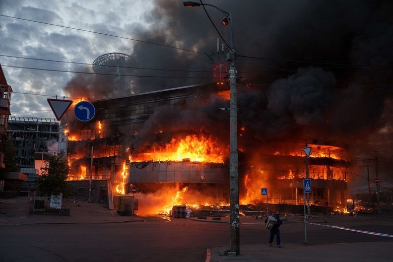 Київ після обстрілу