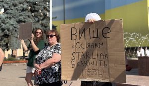 "Fight with drones, not people": People took to streets in Khmelnytskyi, Zhytomyr, Poltava, Ternopil and Chernivtsi in support of Fedorov. VIDEO+PHOTOS