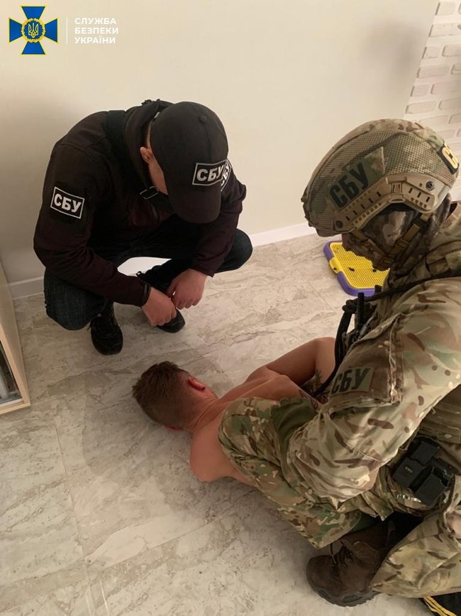Деятельность группировки наркодилеров прекращена в Одессе, - СБУ 04