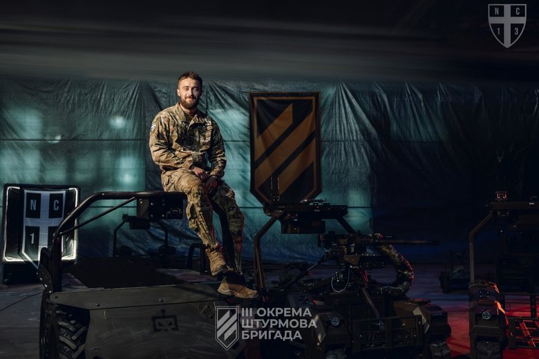 Командир підрозділу ударних НРК NC13 – друг Макар