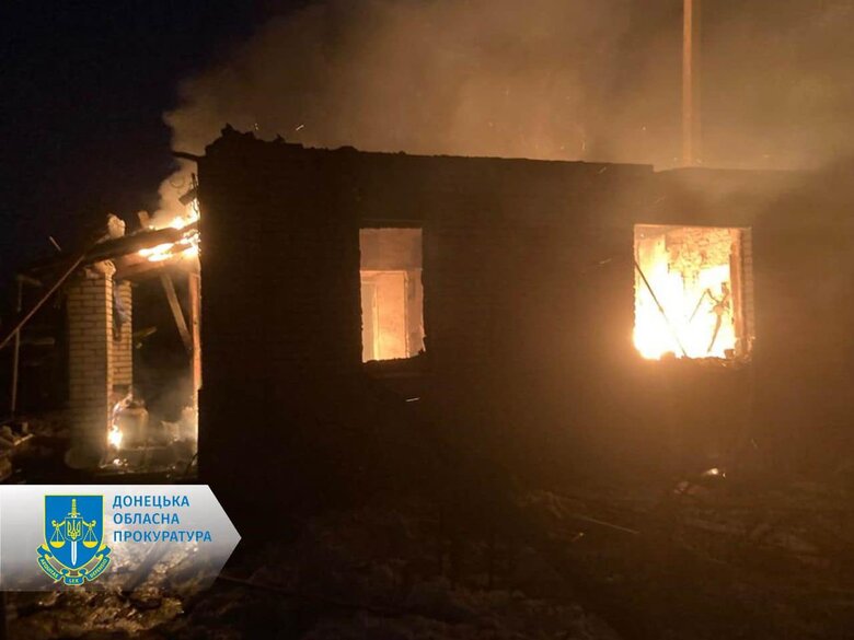 Росіяни обстріляли з артилерії Авдіївку: двоє загиблих, серед них 5-місячне немовля. Вчора мати відмовилась евакуюватися 01