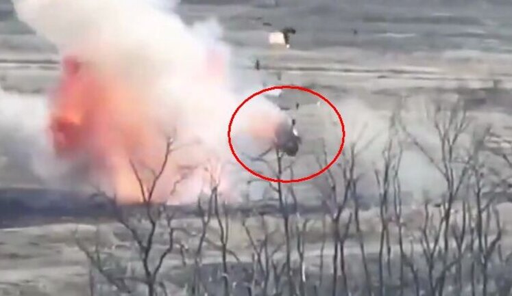 Знищення двох російських танків Т-72Б з американського ПТРК "Javelin". ВIДЕО