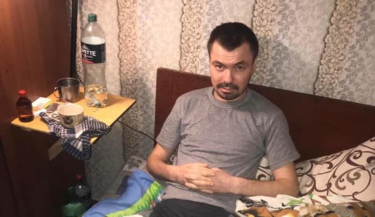 Український воїн Олександр Головатий унаслідок нещасного випадку на вокзалі в Києві втратив ноги: йому необхідна допомога, - підполковник ЗСУ Баранов. ФОТОрепортаж