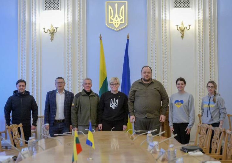 Стефанчук та премєр-міністр Литви Шимоніте обговорили посилення тиску на Росію 01