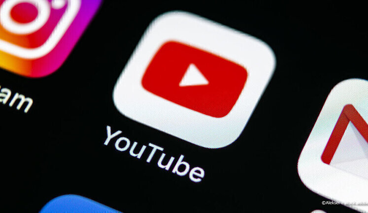 YouTube заблокировал три канала, принадлежавшие пропагандистам Шелесту и Карасеву